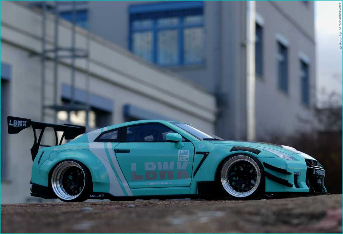 1:18 Nissan GTR35 2.0 LB Work - Mintgreen - Echtalu-PVC-Felgen in OVP